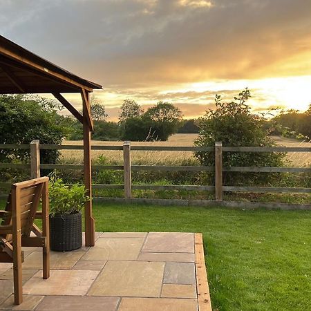 Idyllic Rural Retreat - Stunning 2 Bed Annex. Villa Wood Norton Екстериор снимка